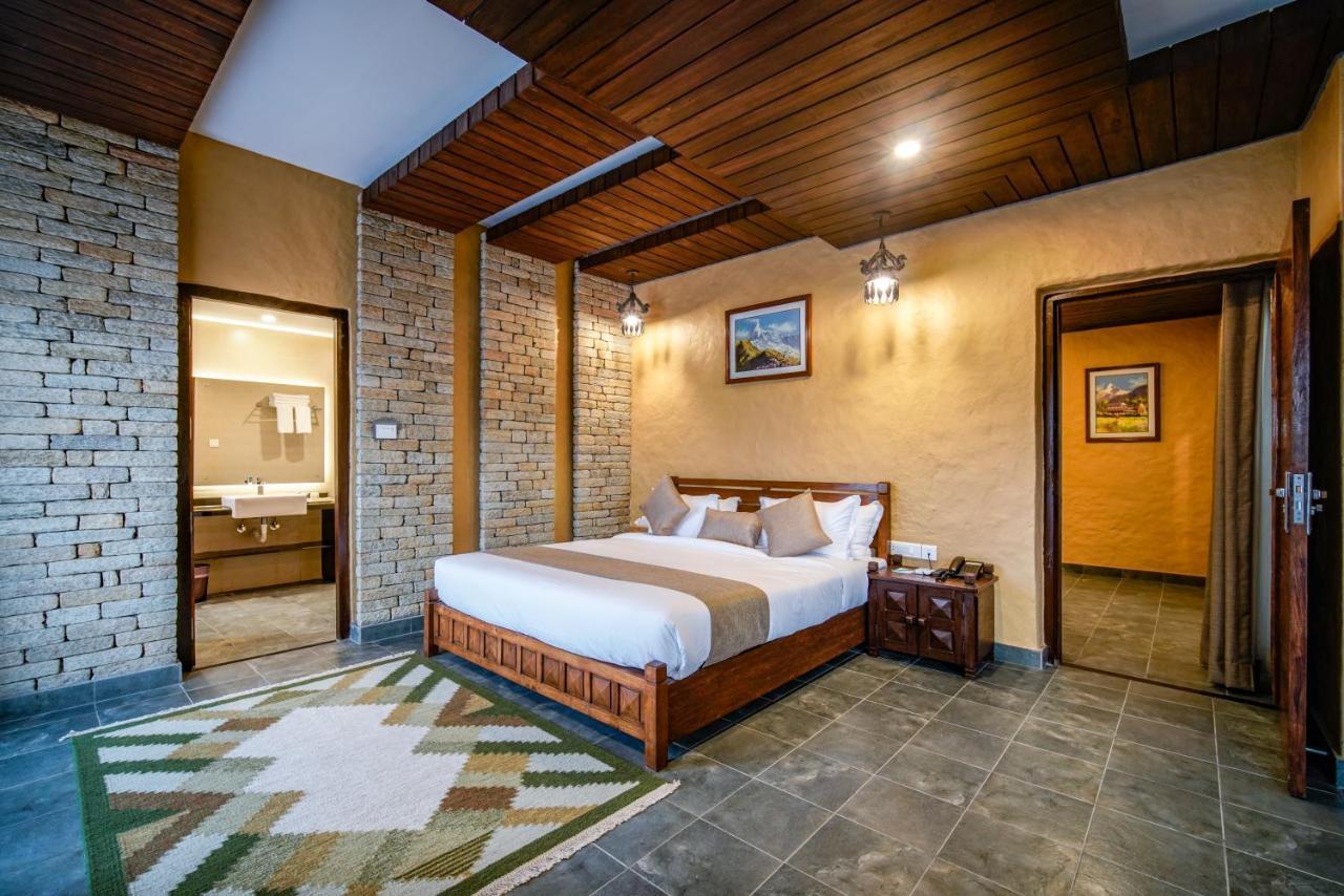Bar Peepal Resort Pokhara Ngoại thất bức ảnh Deluxe Room
